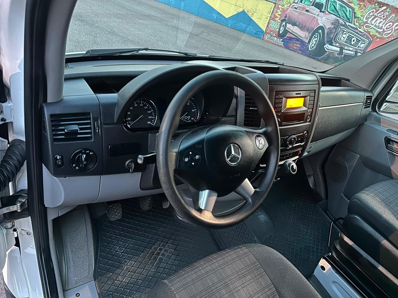 Mercedes Benz