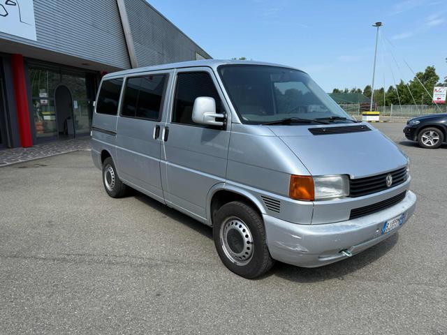 VOLKSWAGEN Transporter Transp. 2.5 TDI/102CV cat Multivan 8 POSTI