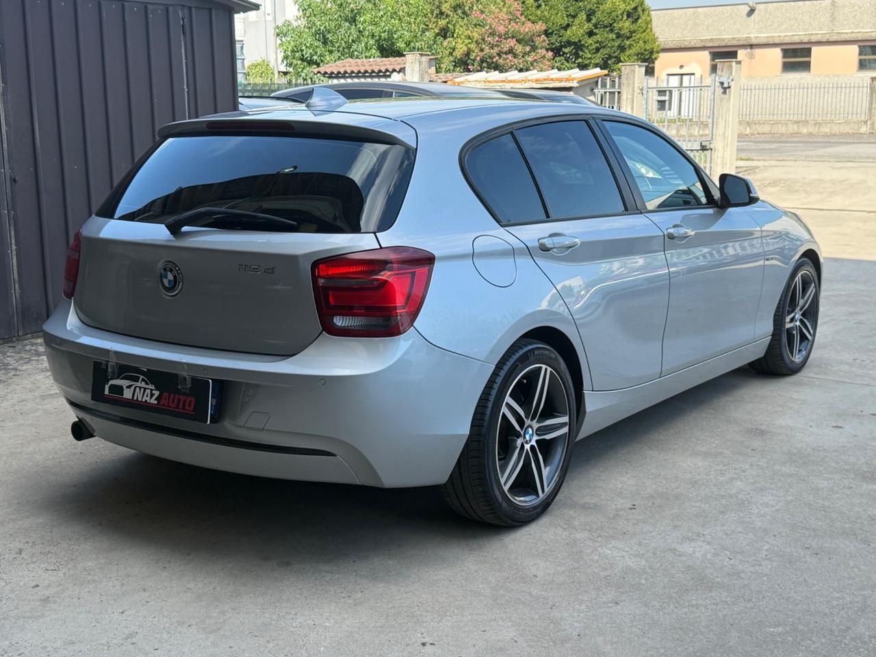 Bmw 118 118d 5p. Msport