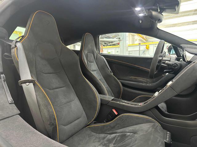 MCLAREN 650S Coupé FULL CARBON - FULL ALCANTARA