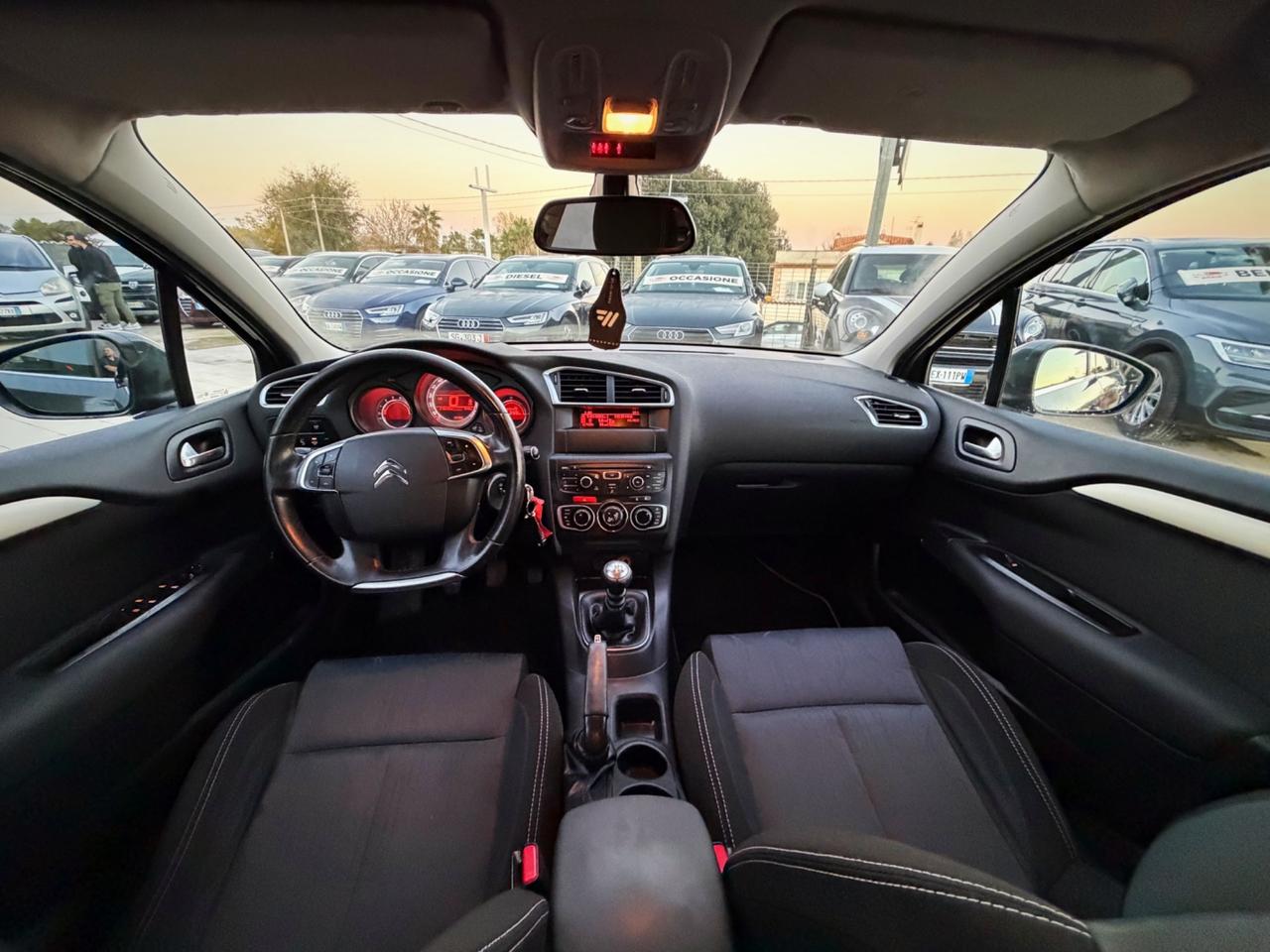 Citroen C4 1.6 e-HDi 110 airdream Exclusive