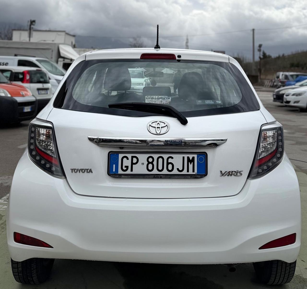 Toyota Yaris 1.0 Gpl 70 Cv