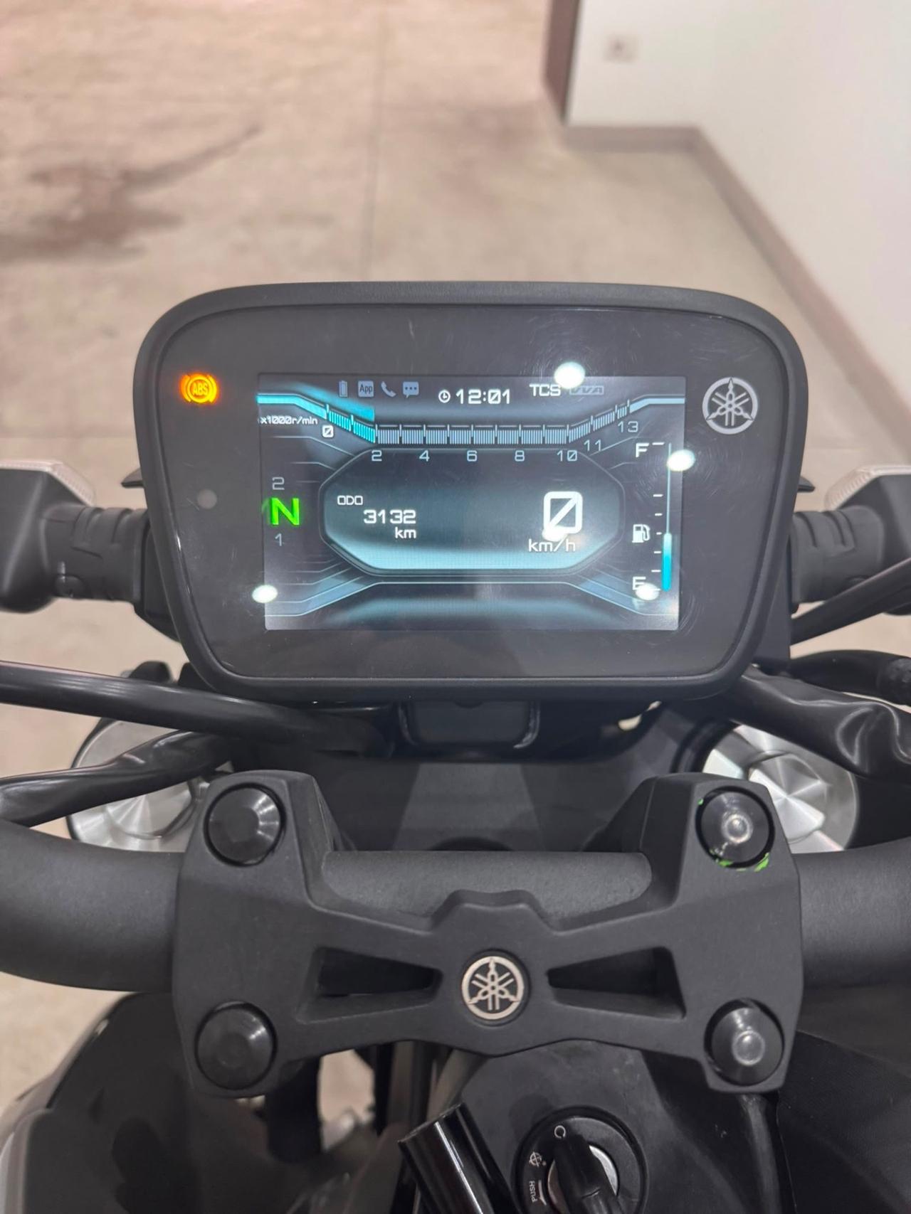 Yamaha MT-125 Cyan storm