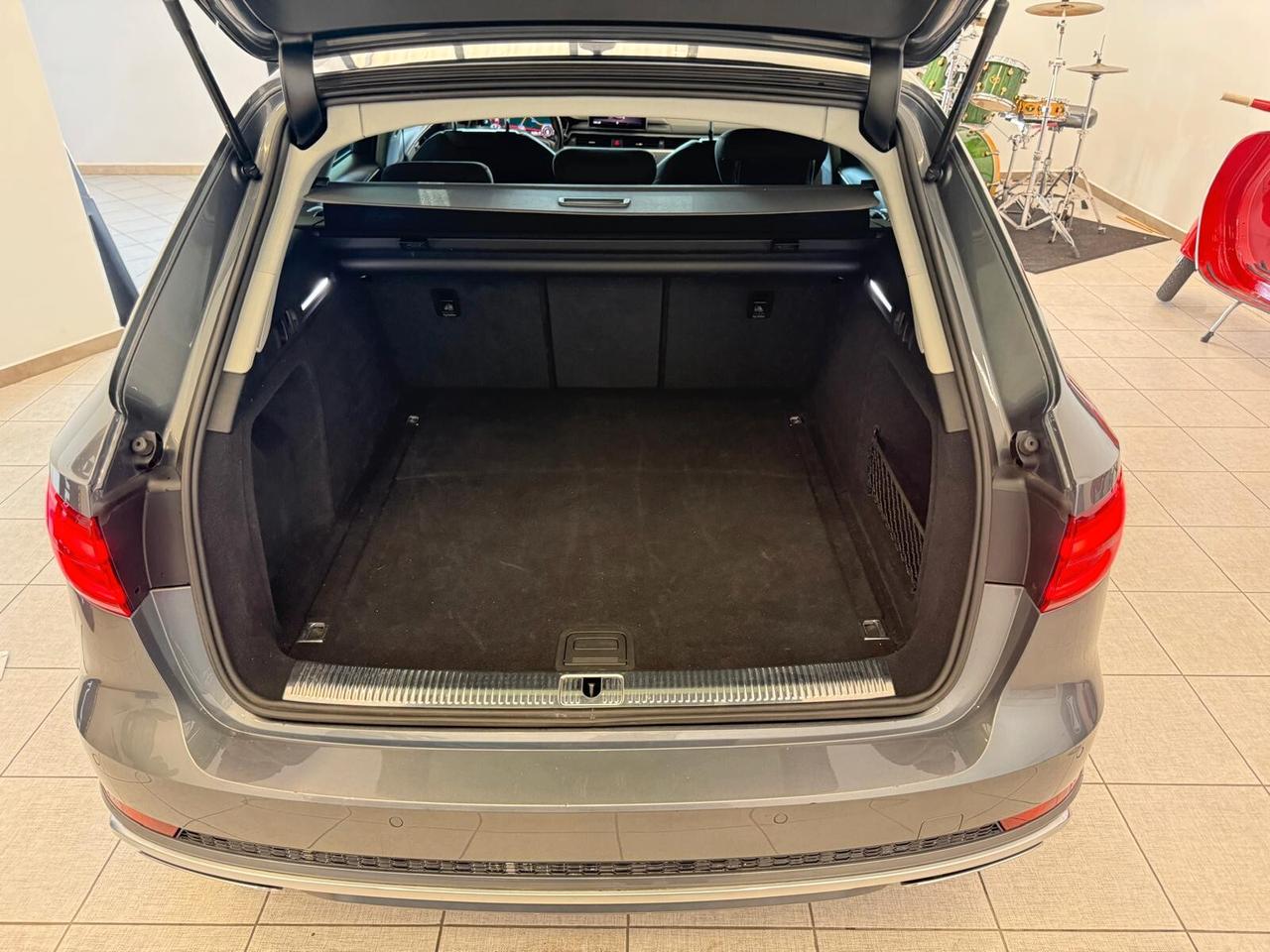 Audi A4 Avant 40 TDI STRONIC SLINE EDITION 2019