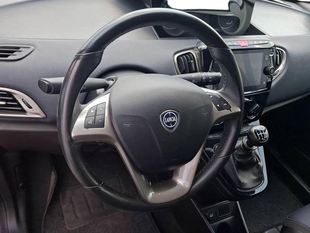 Lancia Ypsilon 5 Porte 1.0 FireFly Hybrid Gold