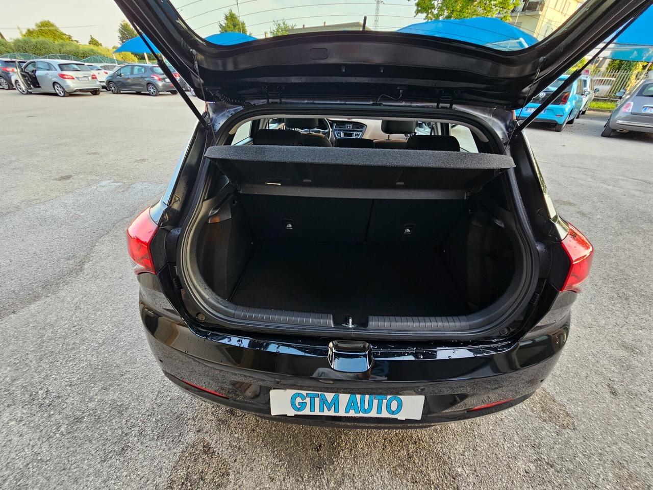 Hyundai i20 1.2 84 CV 5 porte Gpl