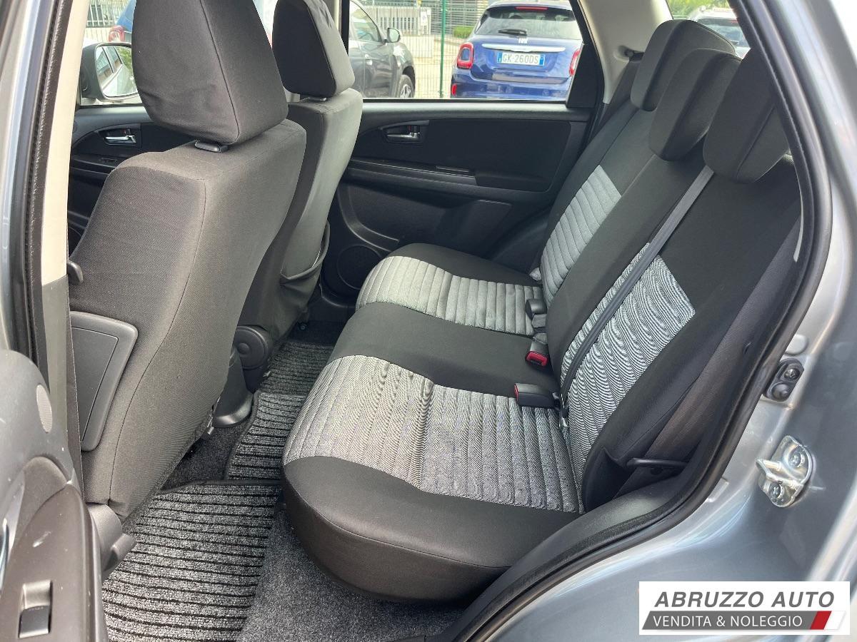 FIAT Sedici 2.0 MJT 4x4 Emotion