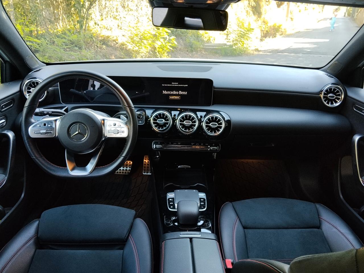 Mercedes-benz A 200 d Automatic Premium AMG