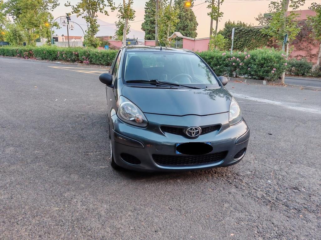 Toyota Aygo 1.0 benzina 2011 come nuova