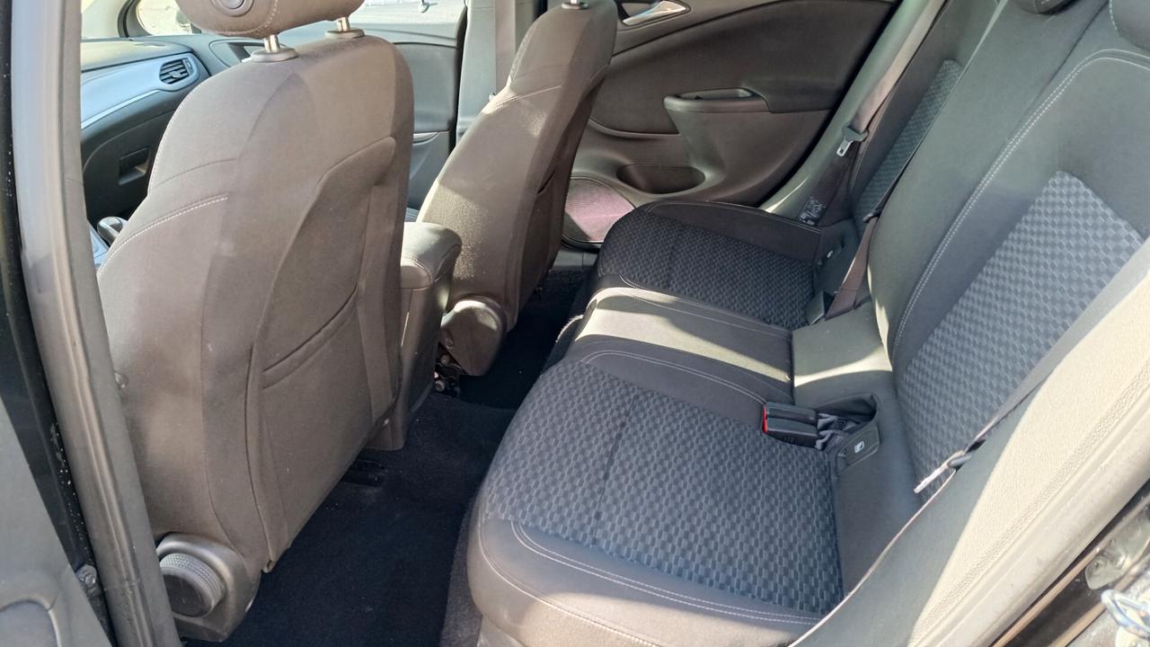 Opel Astra 1.6 CDTi 110CV Start&Stop 5 porte Business