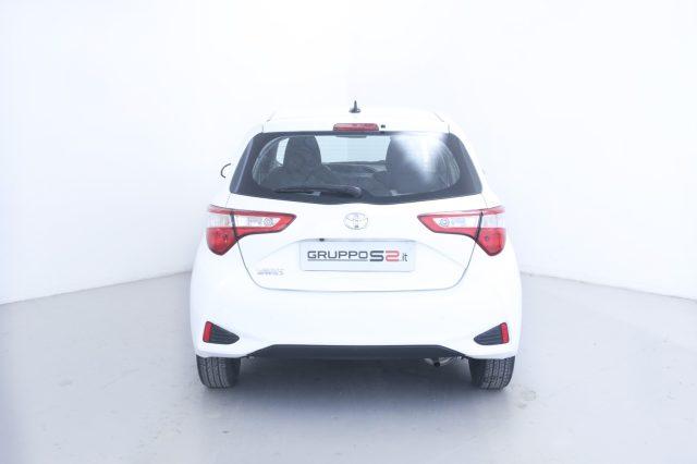 TOYOTA Yaris 1.0 5 porte Business / Neopatentati