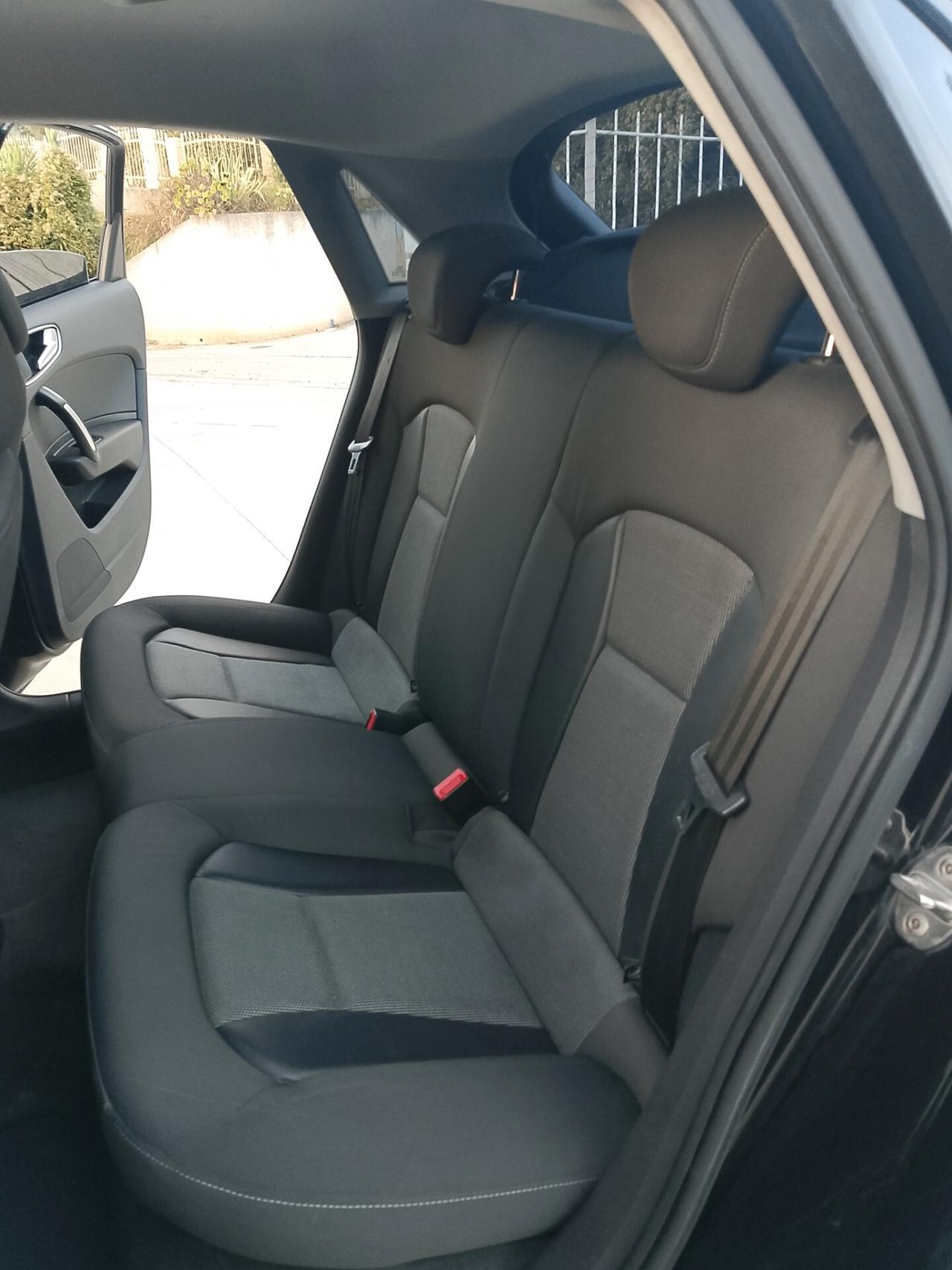 Audi A1 SPB 1.6 TDI 105 CV Attraction