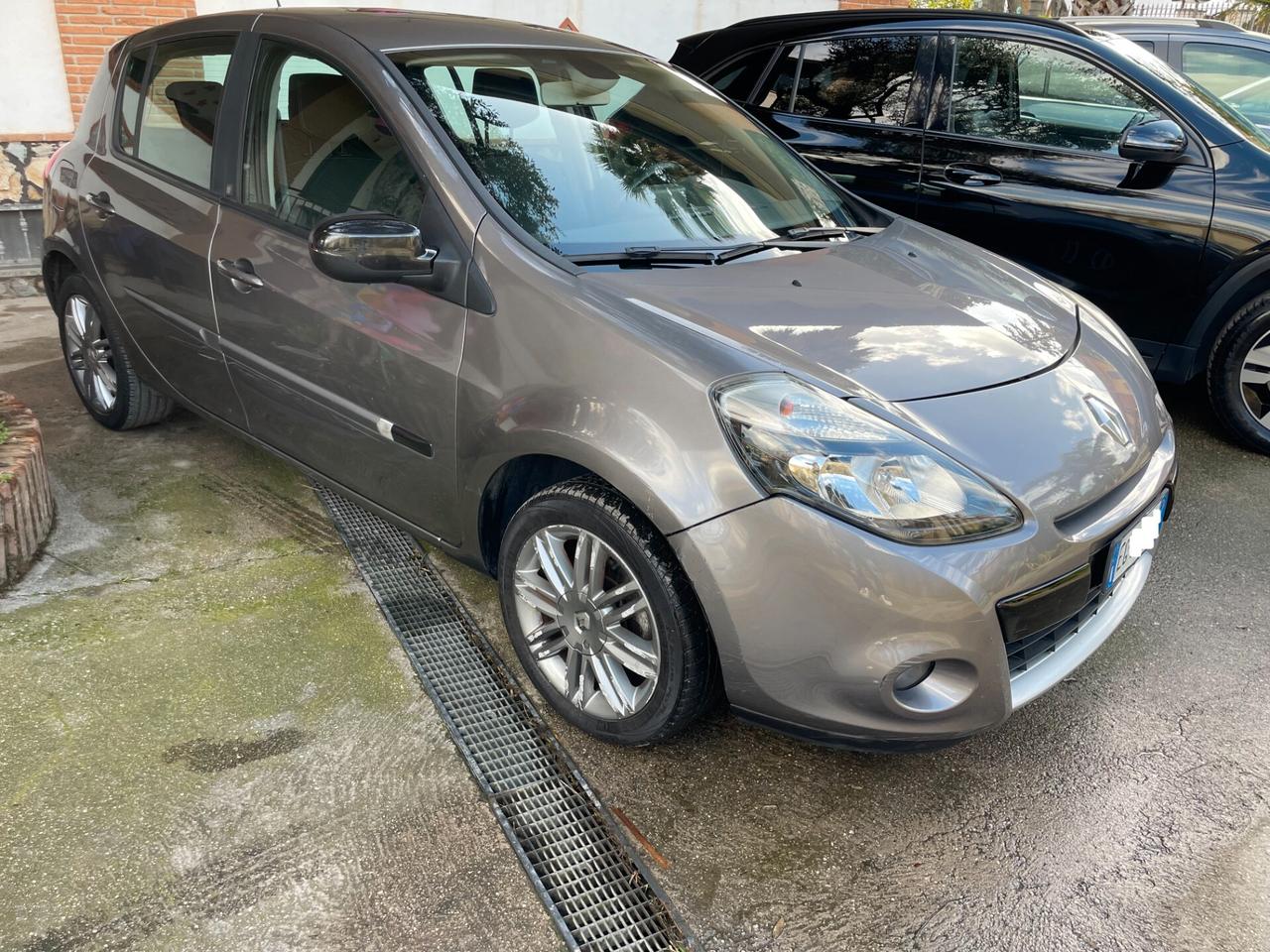 Renault Clio 1.2 5P Live! TAGLIAD DISTRIBUZIONE NEOPATENTATI