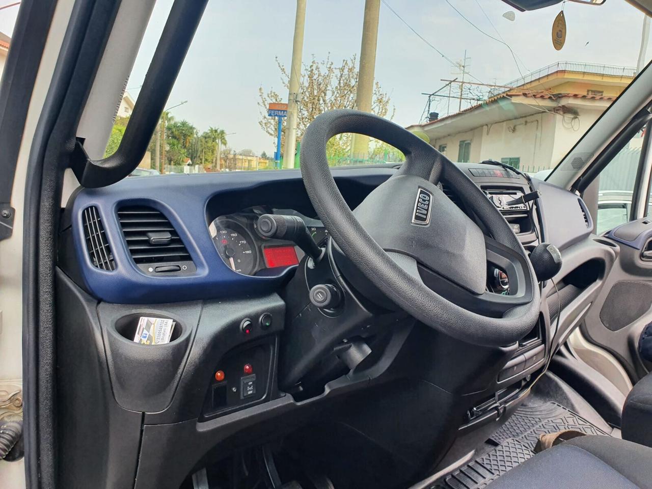 Iveco daily 35 ql carro attrezzi soccorso stradale