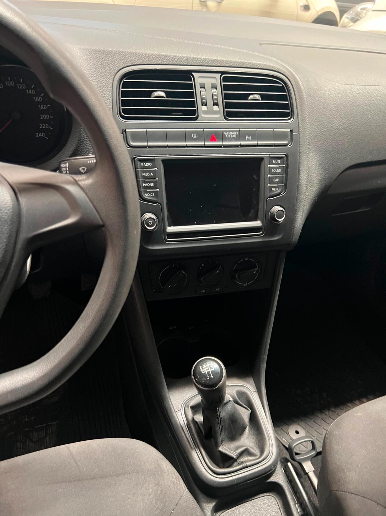 Volkswagen Polo 1.4 TDI 5p. Comfortline - 2016