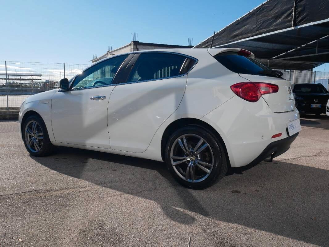 Alfa Romeo Giulietta 1.4 t. Moving 120cv