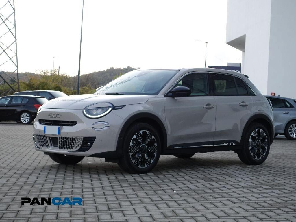 Fiat 600 Hybrid 100 CV DCT MHEV La Prima