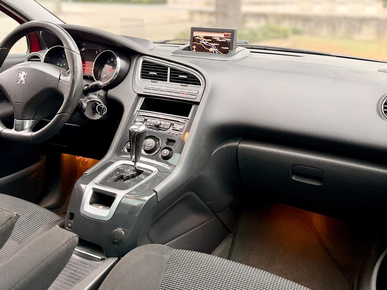 Peugeot 5008 2.0 HDi Automatico 7 Posti