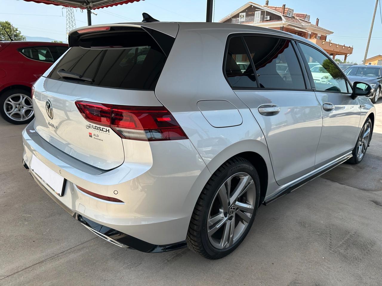 VW GOLF 8*2.0TDI*150CV*2XR-LINE*VIRTUAL*SEDILI SPORTIVI*NAVI*LED*AUT*