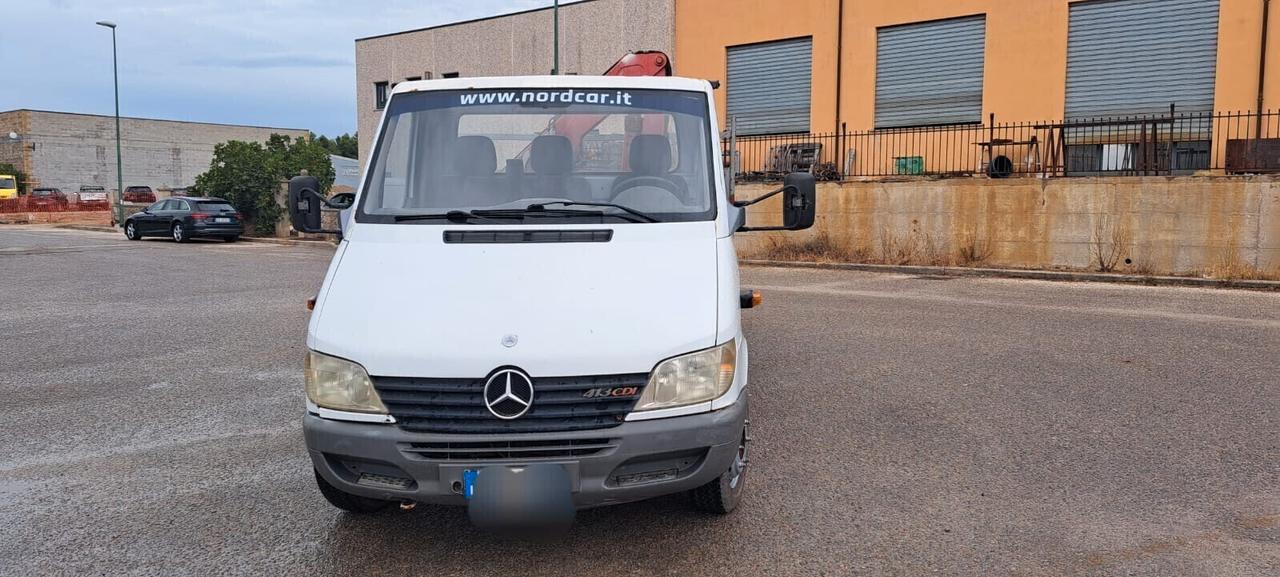 Mercedes Sprinter Gru e Ribaltabile trilaterale