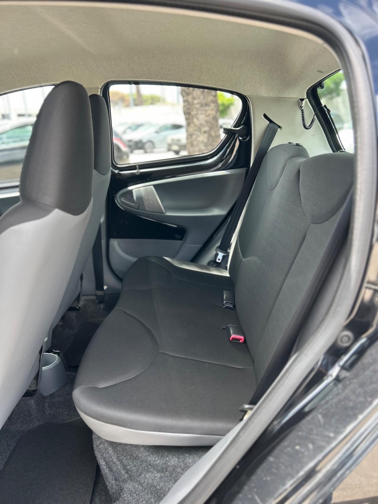 Toyota Aygo 1.0 5 porte Now