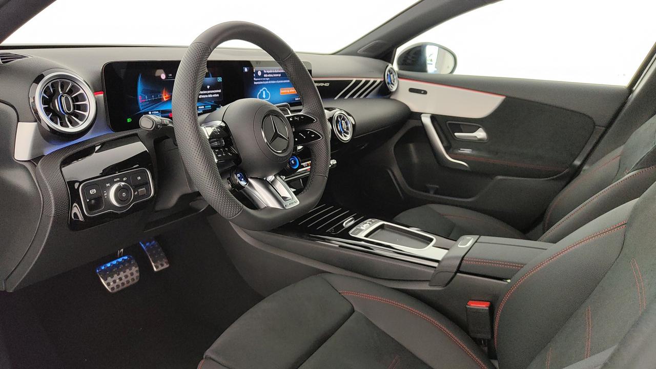 Mercedes-Benz Mercedes-AMG A 35 4MATIC