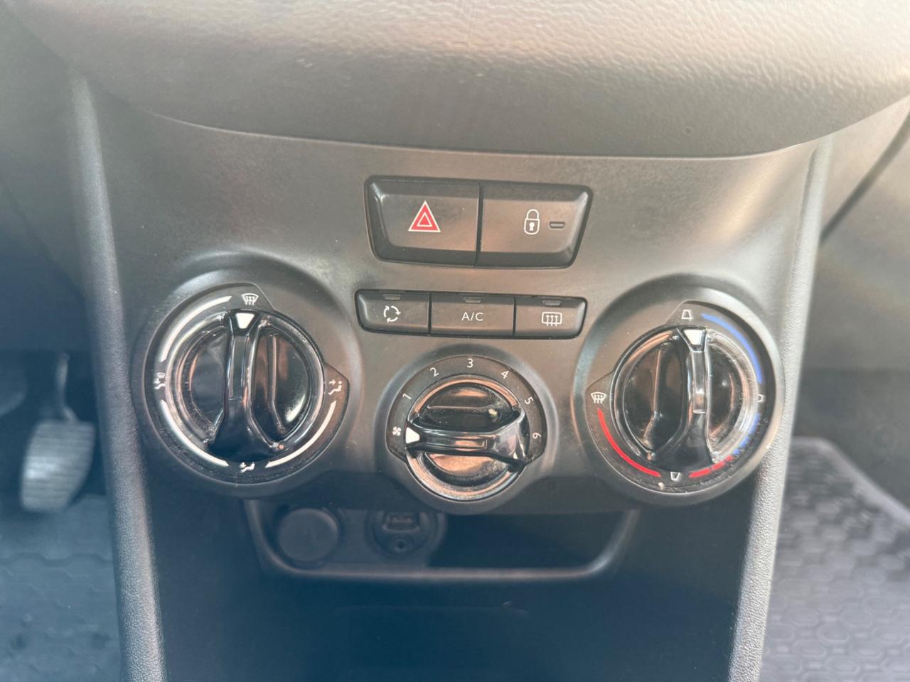 Peugeot 208 1.2 GPL DI SERIE ALLURE NEOPAT 2017