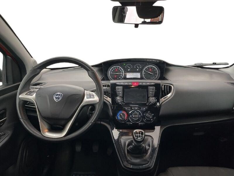 Lancia Ypsilon III 2015 1.0 hybrid Gold s&s 70cv