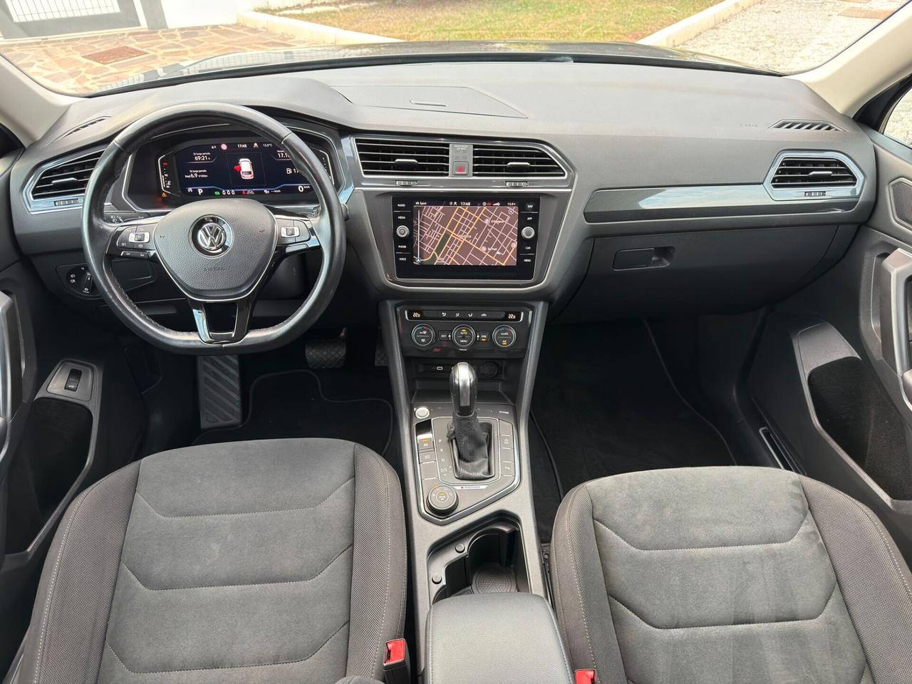 Volkswagen Tiguan Allspace R-Line 2.0 TDI 4Motion DSG 200 cv