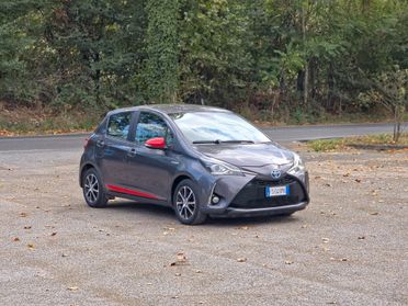Toyota Yaris 1.5 Hybrid 5 porte Business E6 Automatico NEO 2018