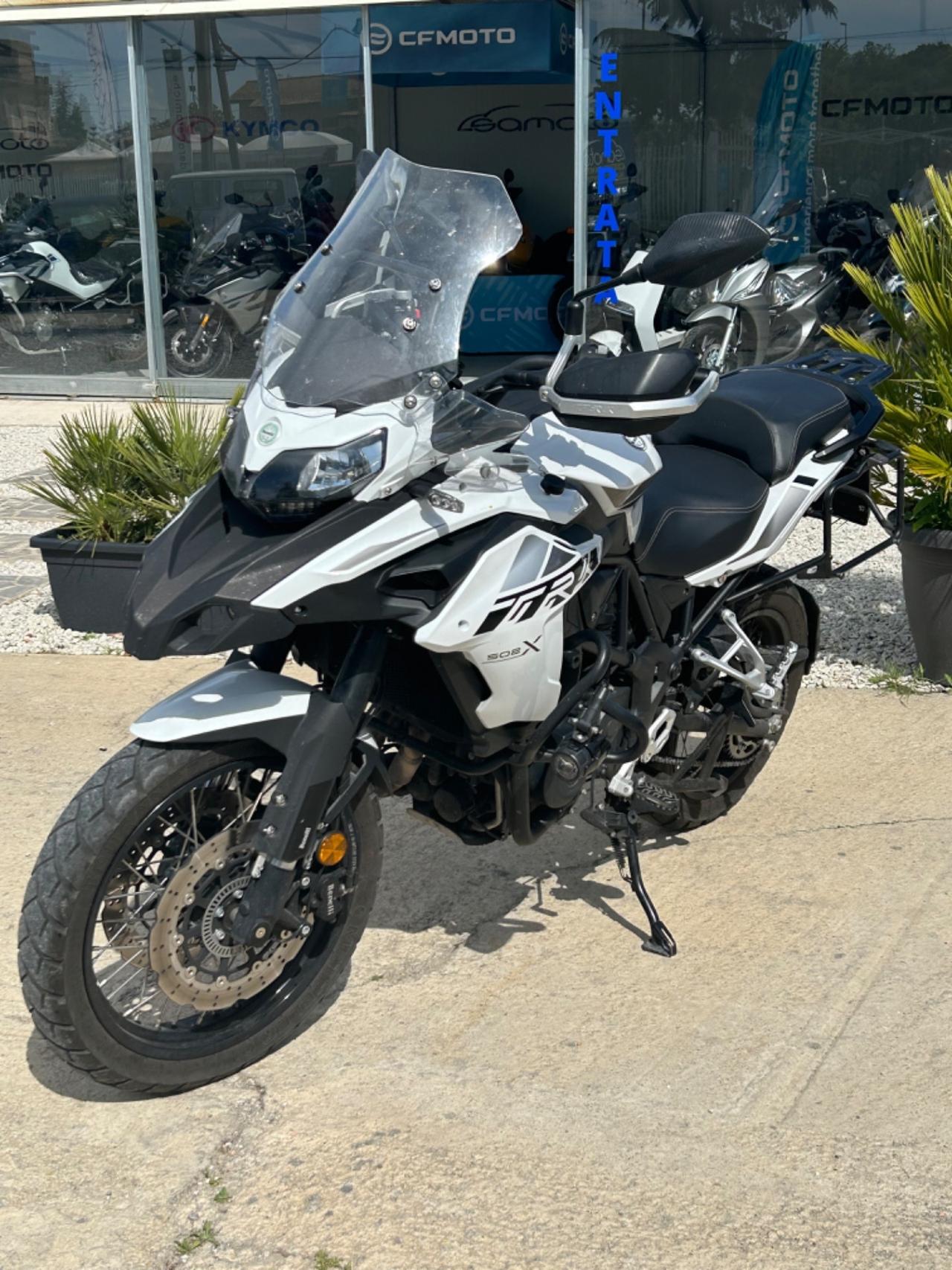 Benelli TRK 502 X