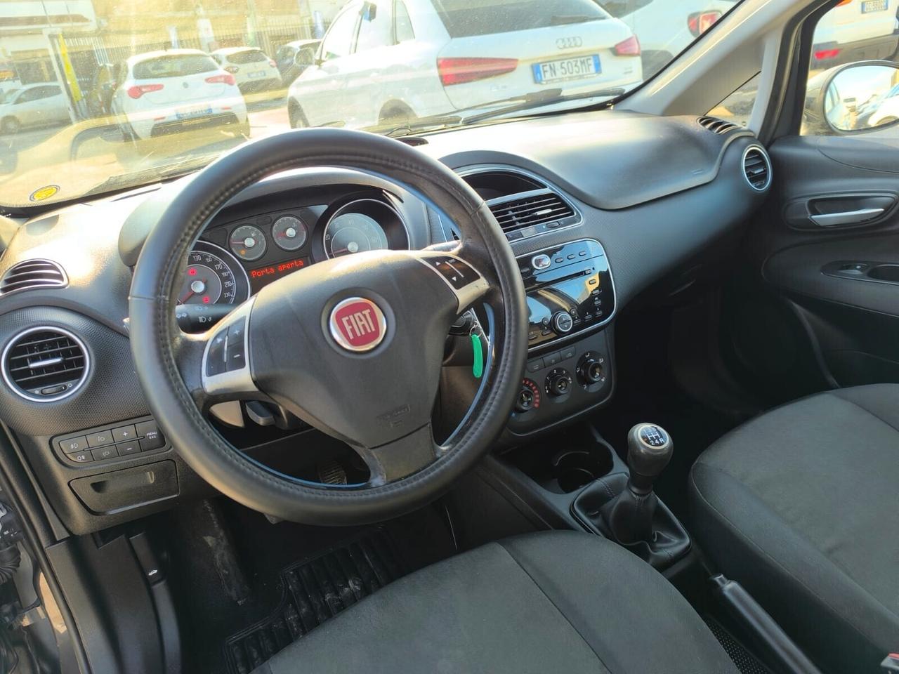 Fiat Punto 1.3 MJT 75 CV Street 2013