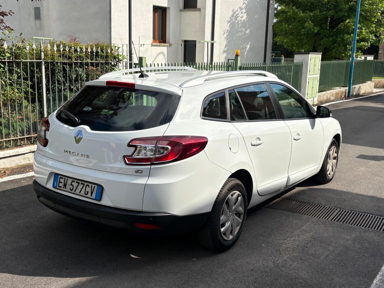 Renault Megane Mégane 1.5 dCi 110CV Start&Stop ESM SporTour Wave