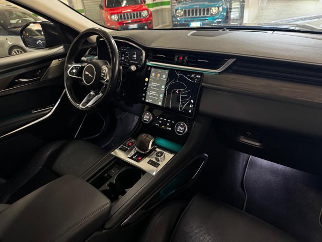 JAGUAR F-Pace 2.0 D 204 CV AWD aut. R-Dynamic SE