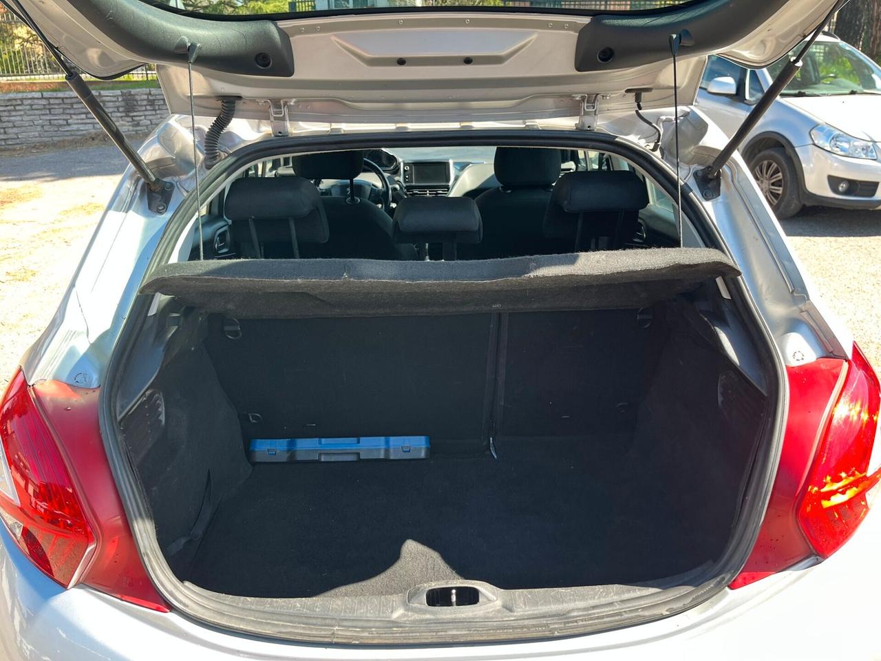 Peugeot 208 1.2 VTi 82 CV 3 porte Access