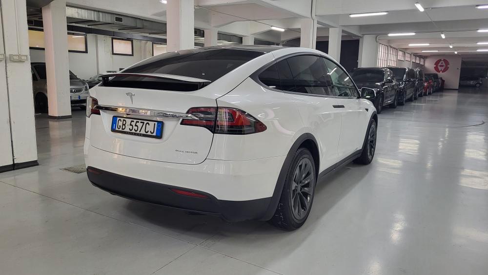 Tesla Model X Long Range Plus awd