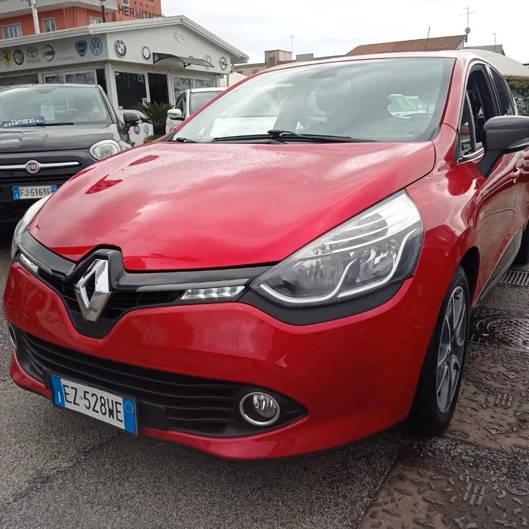 Renault Clio 1.5 dCi 90CV Costume National