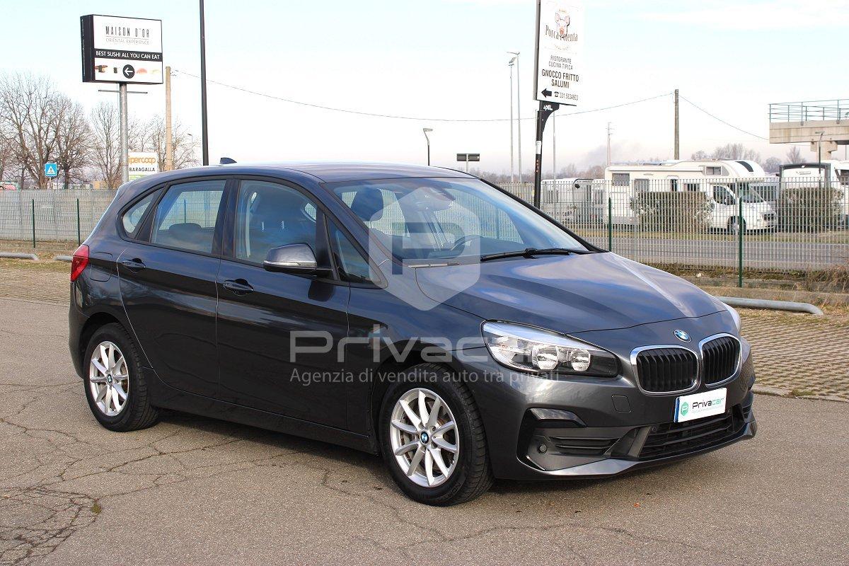 BMW 218d Active Tourer Advantage