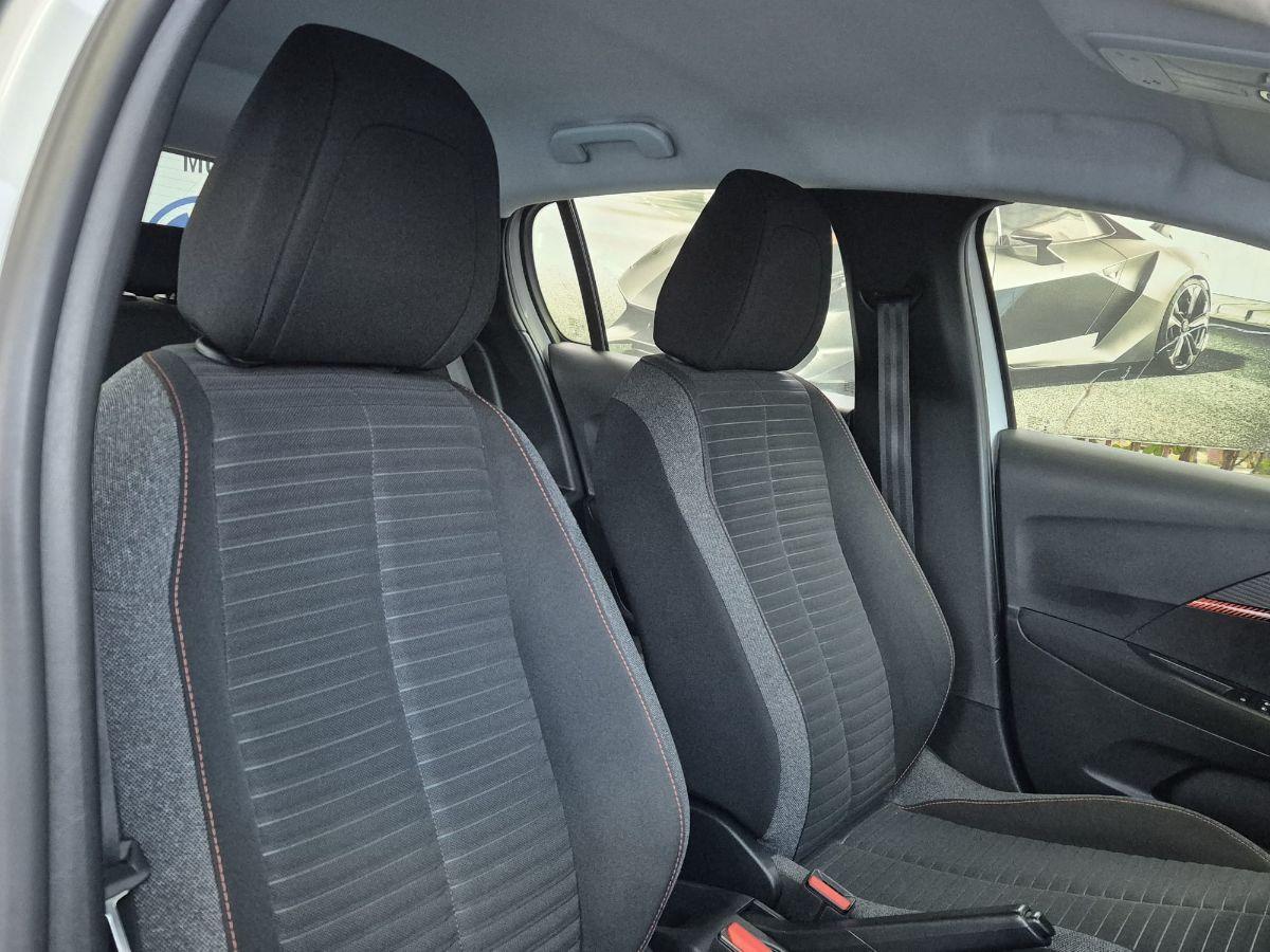 PEUGEOT - 208 - BlueHDi 100 S&S 5p. Allure