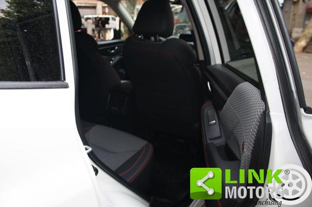 SUBARU Forester 2.0 e-Boxer MHEV CVT Lineartronic 4dventure