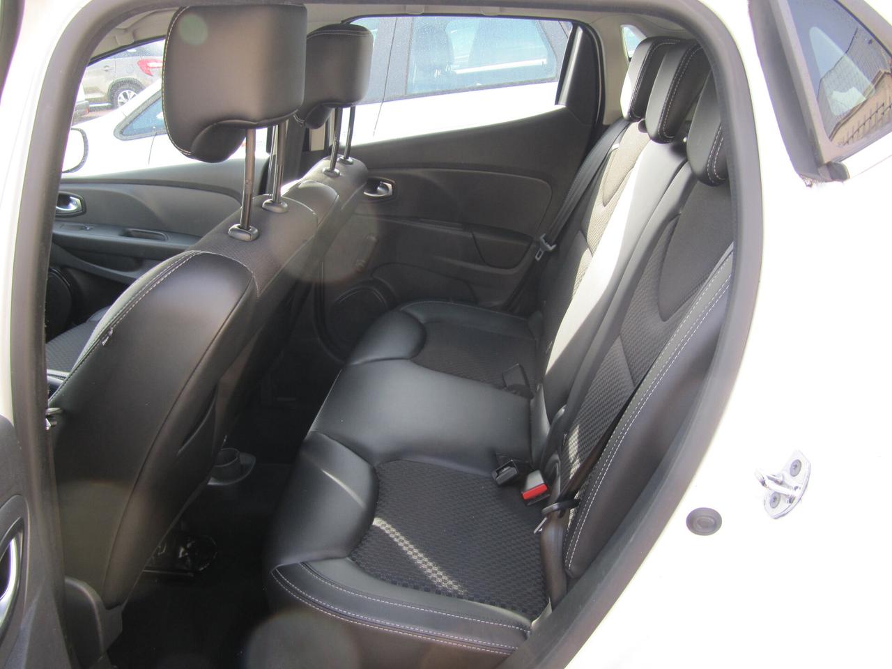 Renault Clio dCi 8V 75 CV 5 porte Duel2