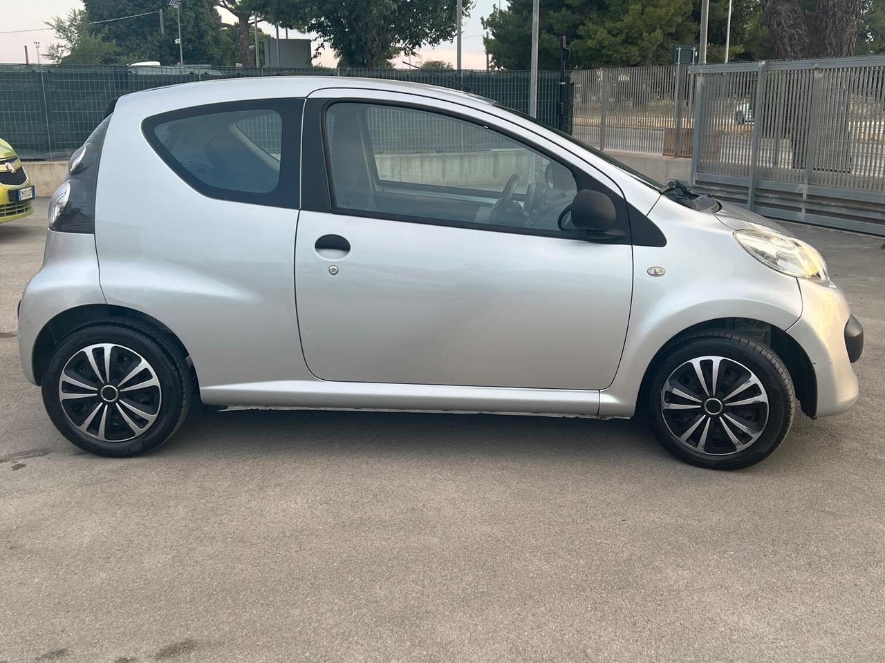Citroen C1 1.0 BENZINA TAGLIANDATA