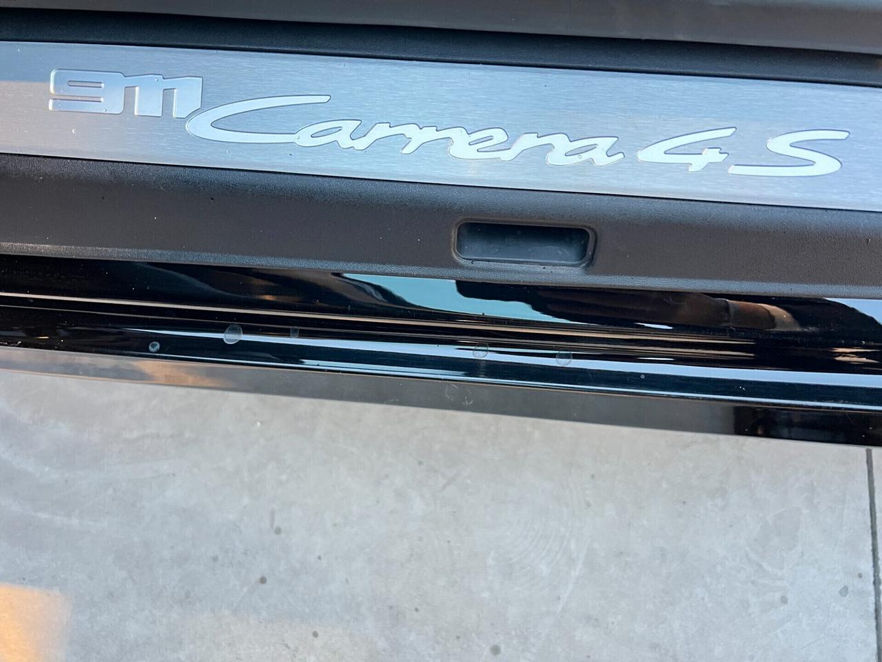 Porsche 911 992 Carrera 4S