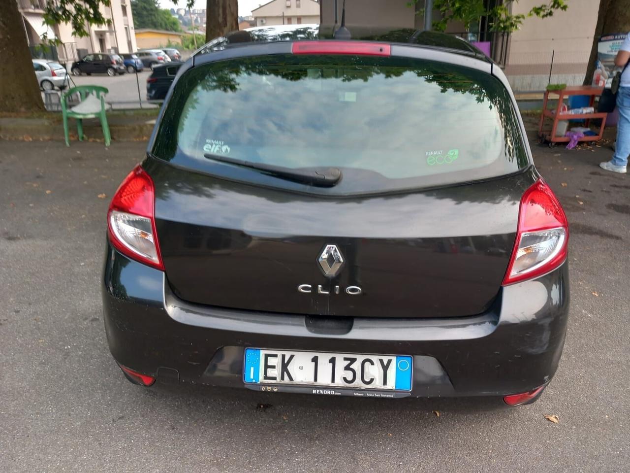 Renault Clio 1.2 16V 3 porte Live!