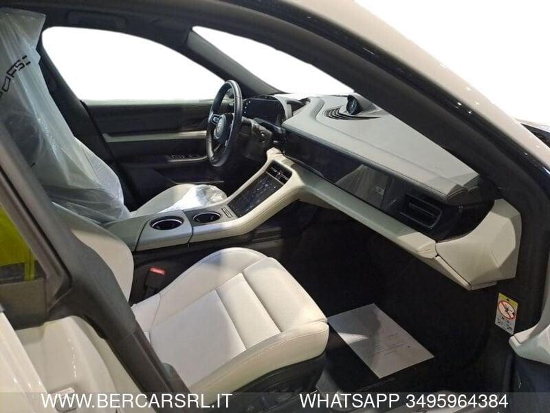 Porsche Taycan 4S Cross Turismo