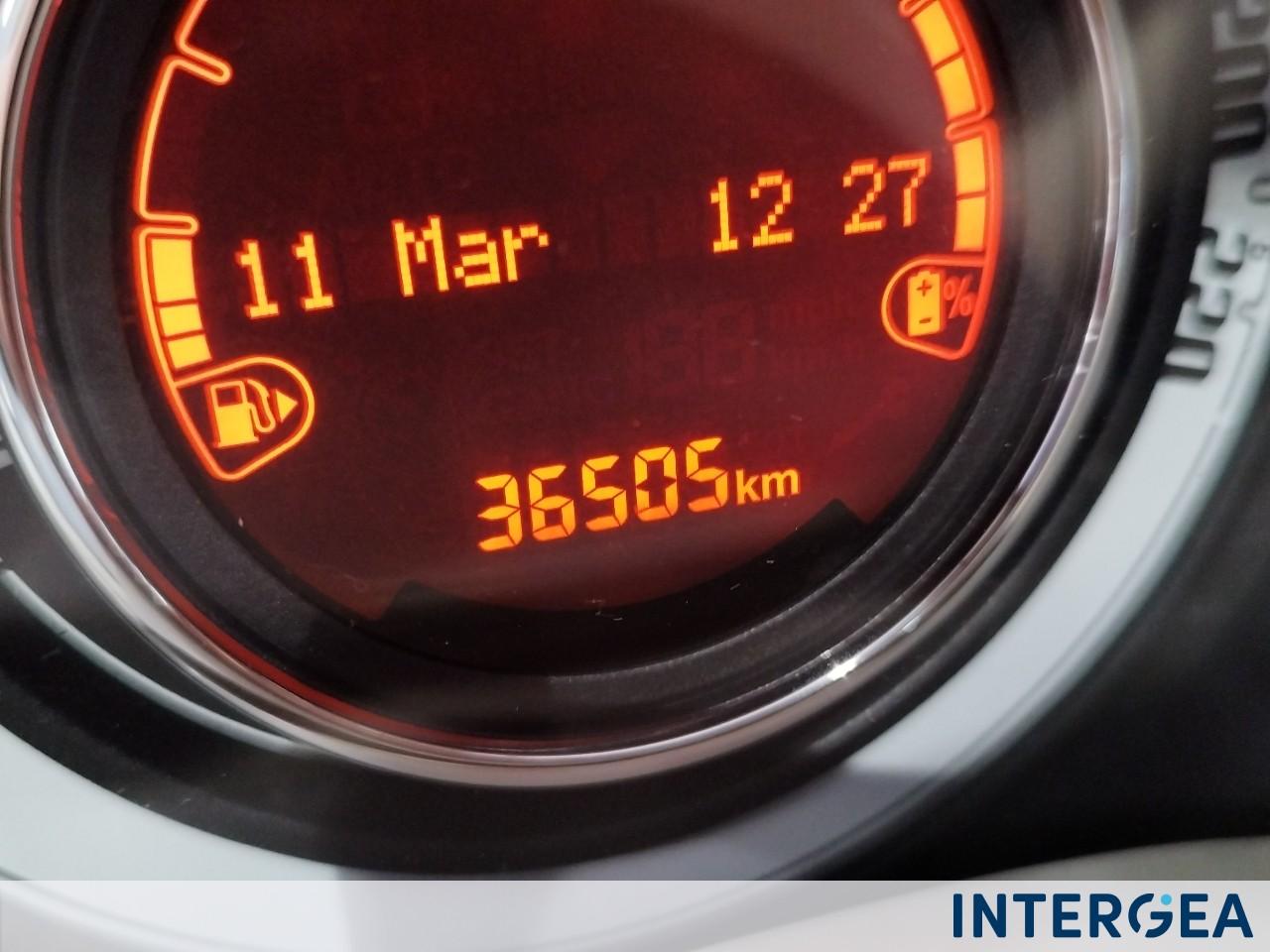 FIAT 500 1.0 hybrid Club 70cv