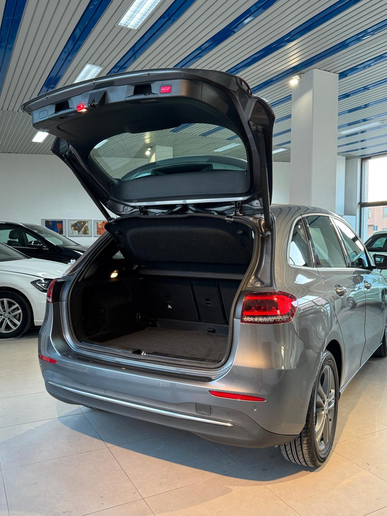 Mercedes-benz A 180 A 180 d Automatic Sport