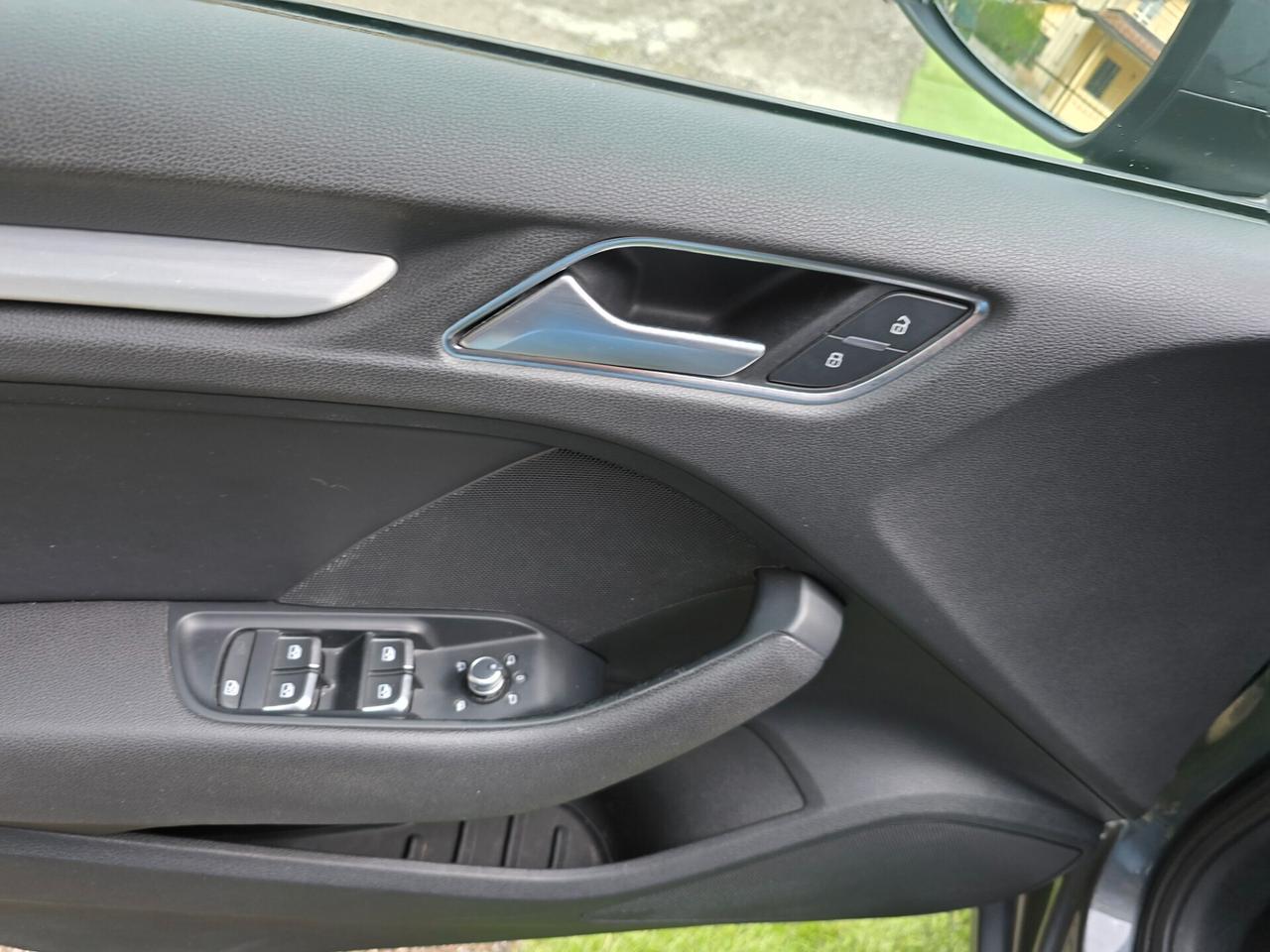 Audi A3 1.6TDI 116CV S.LINE 123000KM-2017