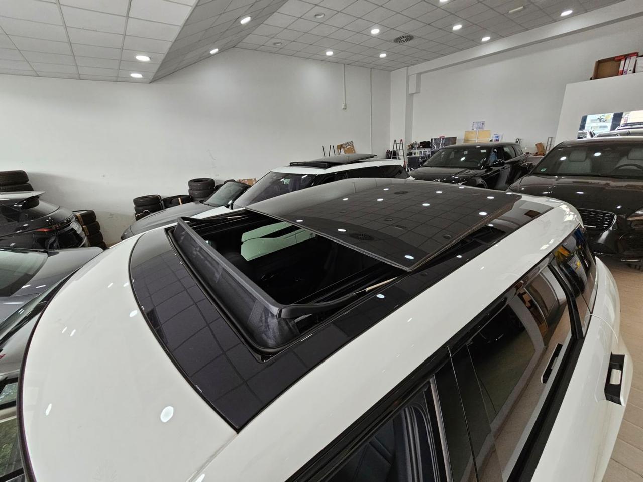 Land Rover Range Rover Evoque 2.0d mhev R-Dynamic SE Tetto C20 RDynamic