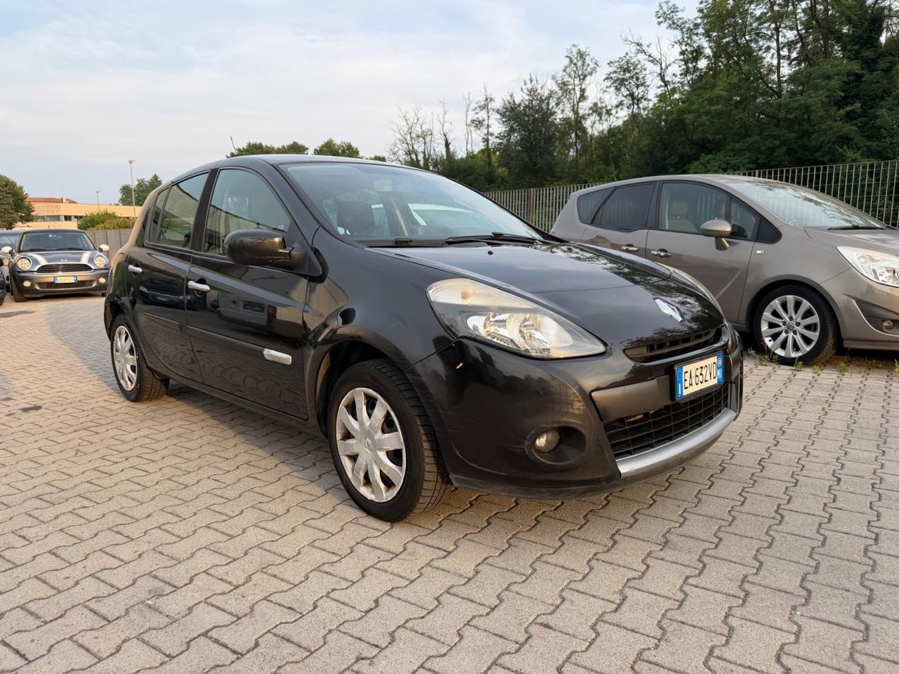 Renault Clio 1.2 16V 5 porte GPL Dynamique